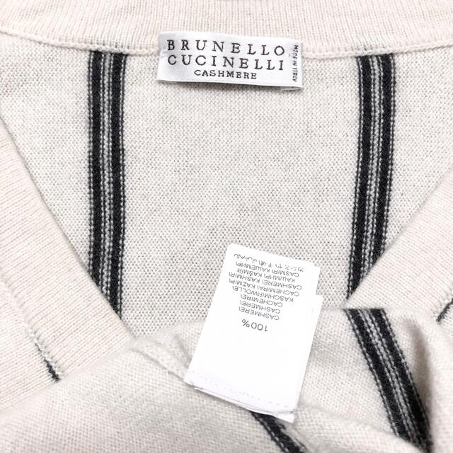 美品 ブルネロクチネリSモニーレ装飾 胸章 カシミア100ニットトップス
