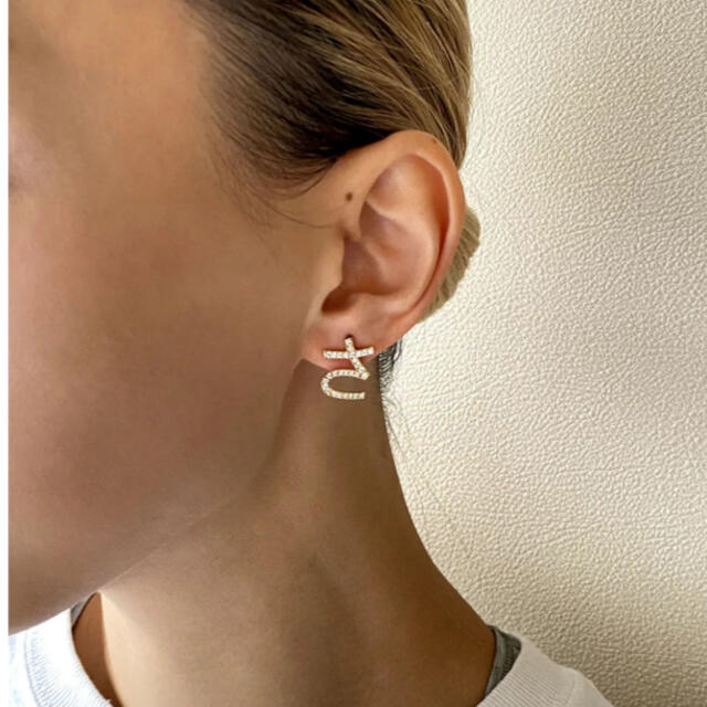 新品！ビジュードエムbijou de M ひらがなピアスの通販 by さや's shop