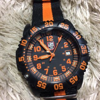 Luminox（オレンジ/橙色系）のフリマアイテム一覧