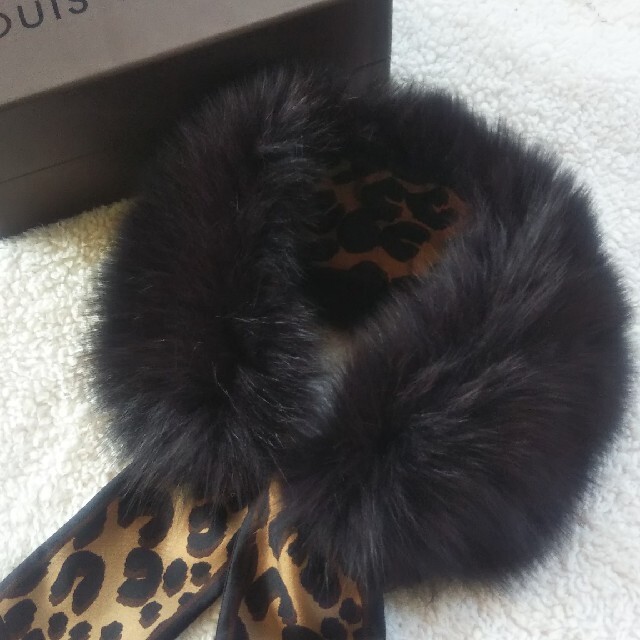 極美品ルイヴィトン ファー fox マフラーバンドーフリュール