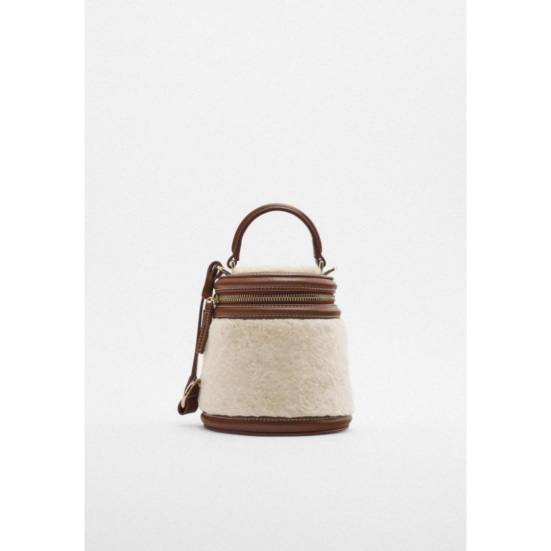 ZARA - zara フェイクファーバッグ【新品未使用】の通販 by shop