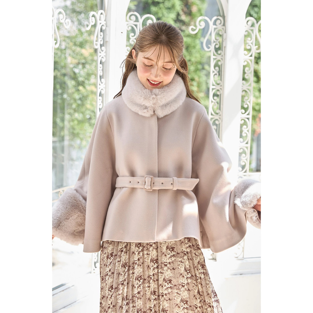 TOCCO closet - 2WAYファー＆ベルト付きケープライクコートの通販