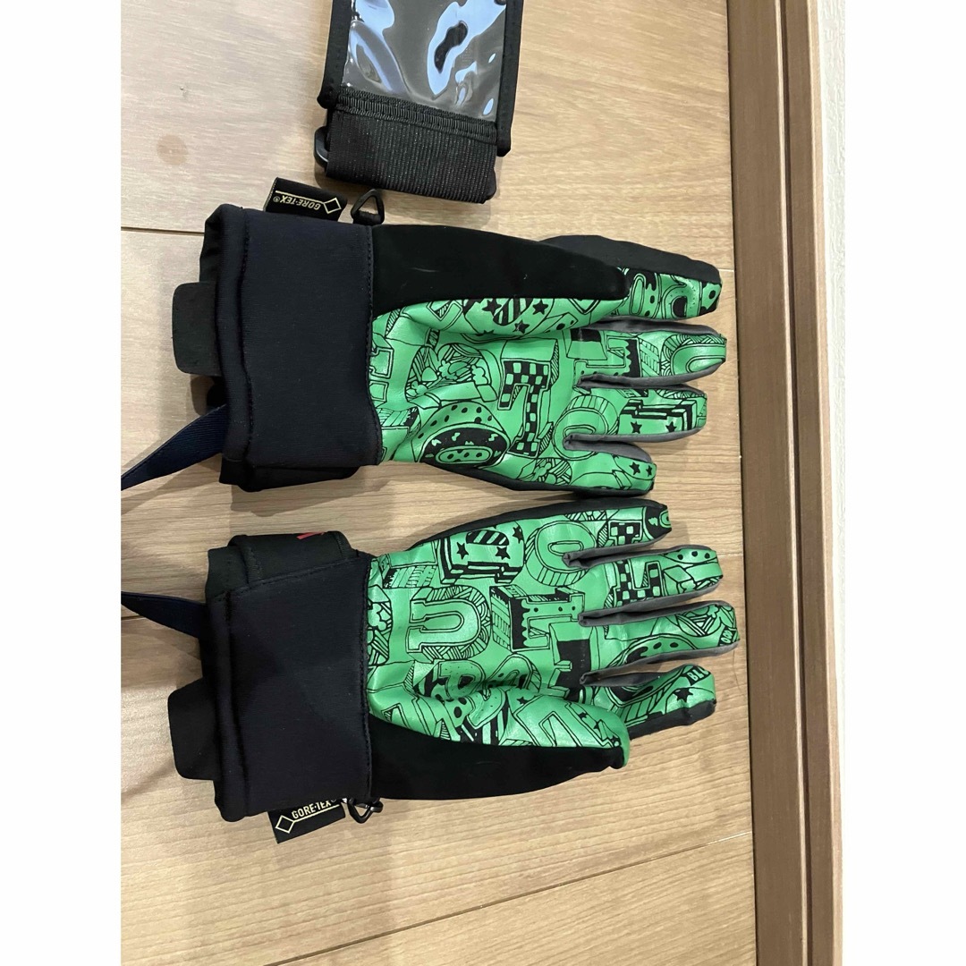 BlueBlood - スノーボード グローブの通販 by さかもと's shop｜ブルー