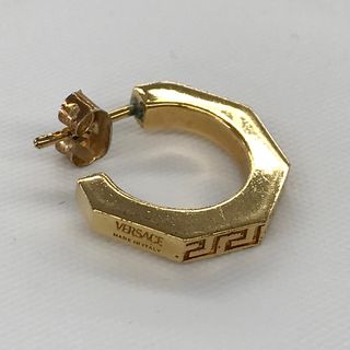 VERSACE（ピアス(片耳用)）のフリマアイテム一覧