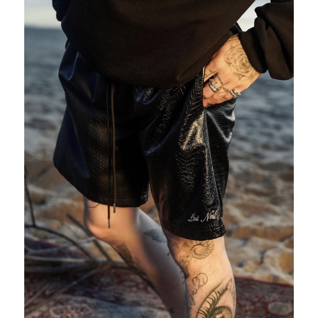 last nest レザーハーフパンツの通販 by R's shop｜ラクマ