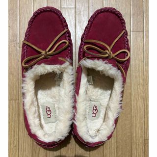 UGG（レッド/赤色系）のフリマアイテム一覧