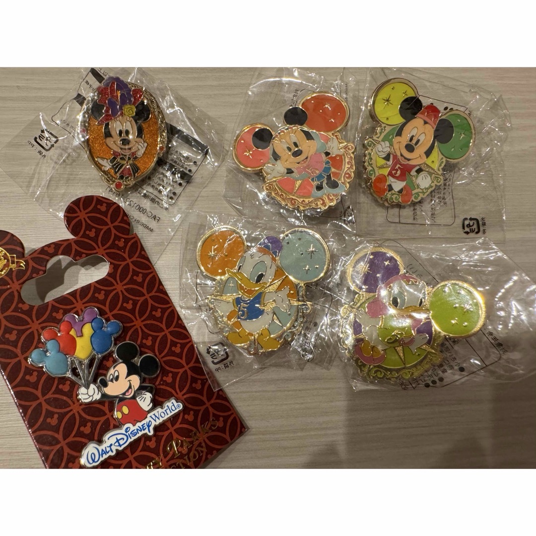 Disney - 未開封 ディズニーシー 5周年ピンバッジ の通販 by ちゃん's