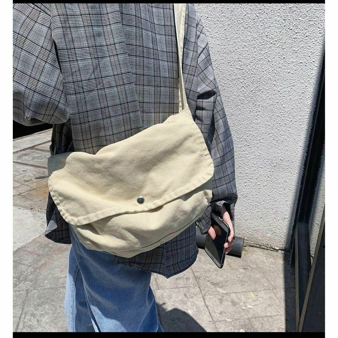 ニュースペーパーバッグ ホワイト ショルダーバック 古着 人気