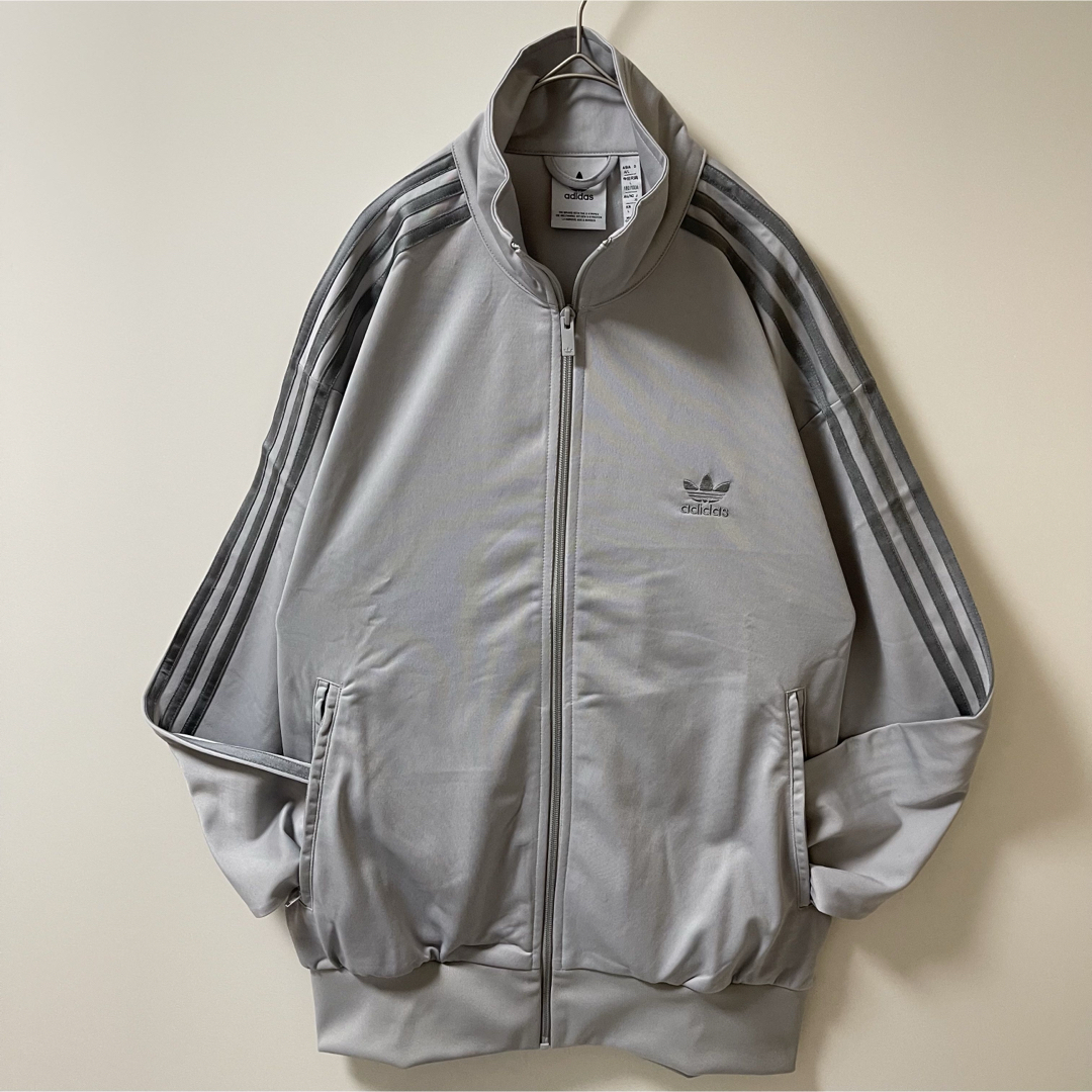 Originals（adidas） - 新品L】アディダス刺繍トラックジャケット古着