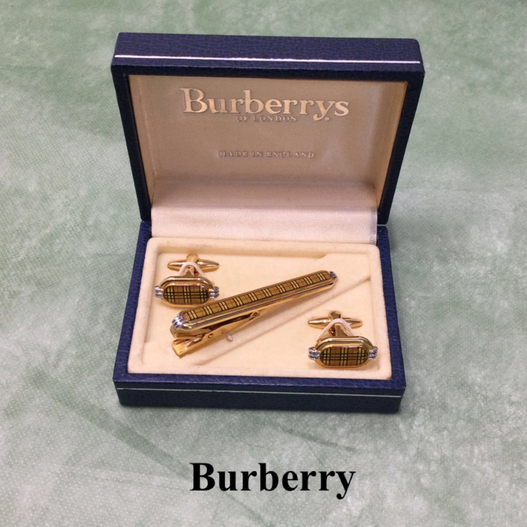 BURBERRY - バーバリー ノバチェック カフス・タイピンセット ゴールド