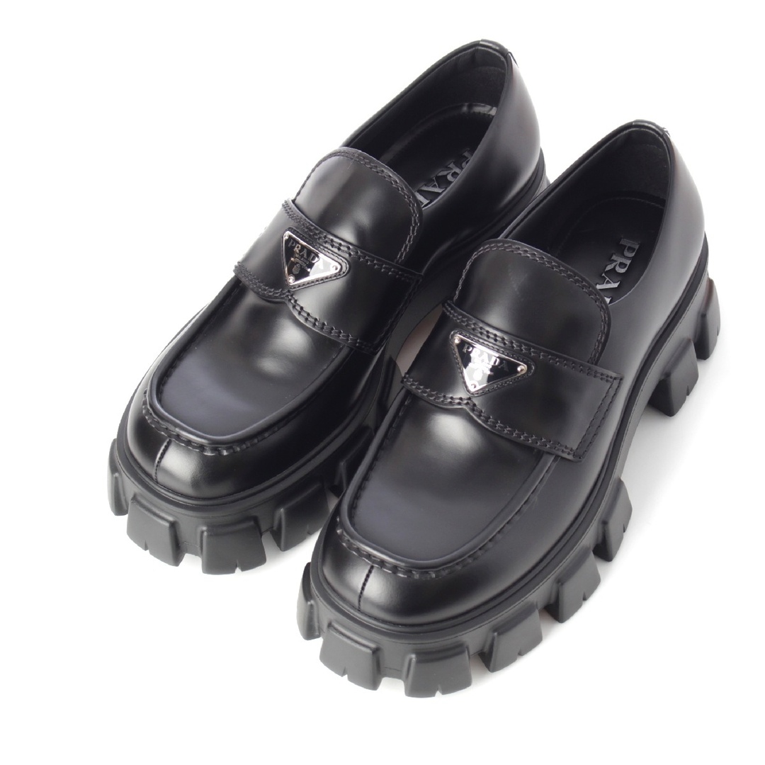 PRADA - プラダ レザー モノリス トライアングルロゴ 三角プレート