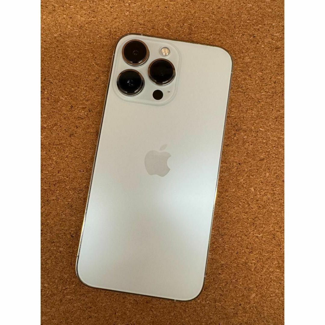 iPhone 13 Pro シルバー 128 GB バッテリー100%の通販 by ちょこれーと