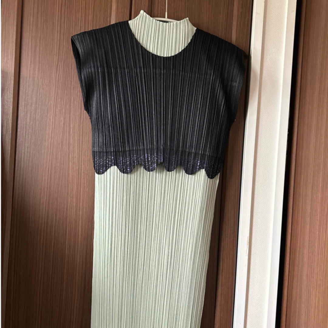PLEATS PLEASE ISSEY MIYAKE - PLEATS PLEASE TWINKLE BLACK サイズ3の
