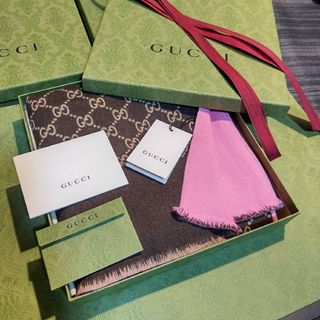 GUCCI（マフラー/ショール ・ ピンク/桃色系）のフリマアイテム一覧
