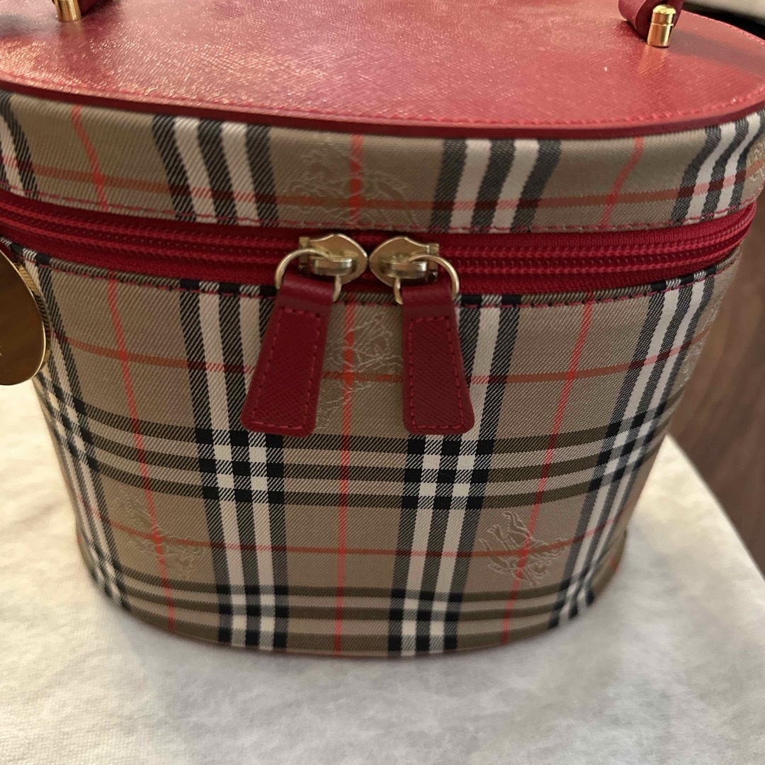 BURBERRY - 【美品】バーバリー バニティバッグ ノバチェック