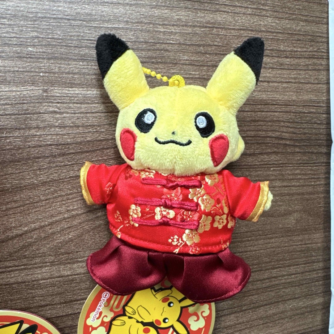 ポケモン - ポケモン ピカチュウ 中国限定上海 ぬいぐるみ マスコット