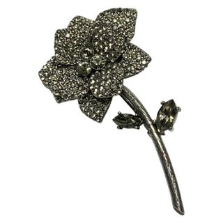 FOXEY（ブローチ/コサージュ）のフリマアイテム一覧