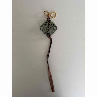 LOEWE - 銀座ロエベ購入 キーリングイエローゴールドの通販 by M