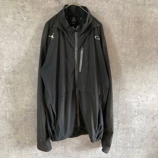 Oakley（ナイロンジャケット）のフリマアイテム一覧