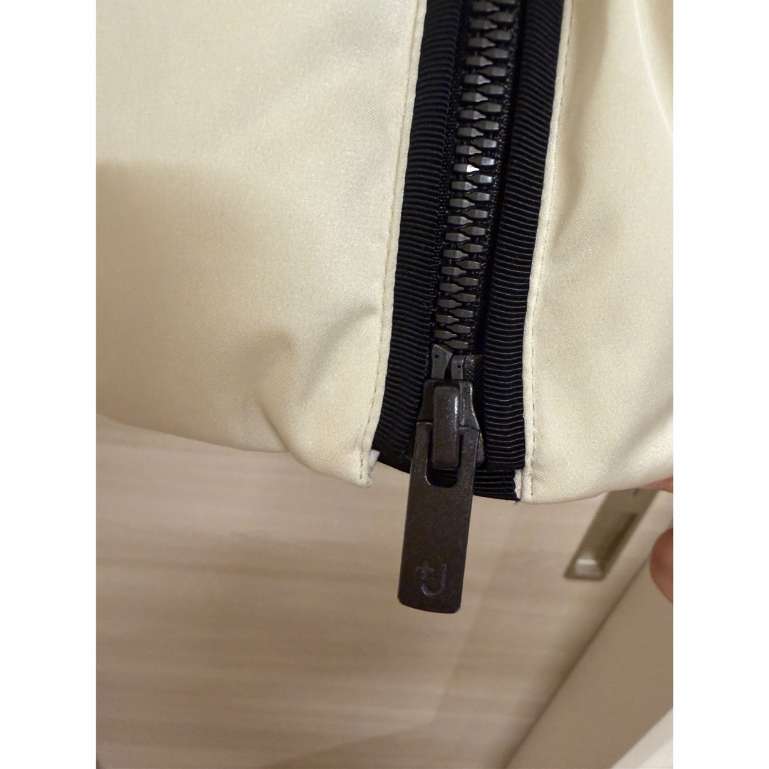 UNIQLO - UNIQLO +j 復刻版 ダウンボリュームジャケット オフホワイト