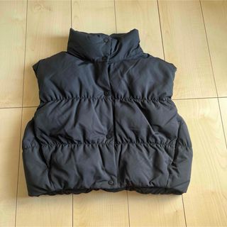 UNIQLO - UNIQLO Cユニクロシー ダウンクロップドベスト黒Sの通販 by