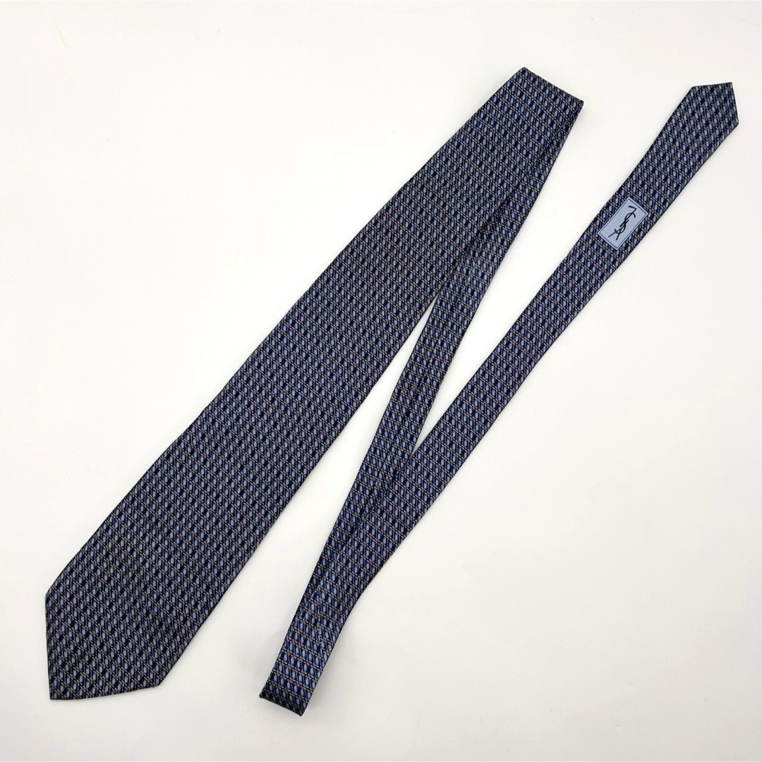 Yves Saint Laurent - YVES SAINT LAURENT イヴ・サンローラン