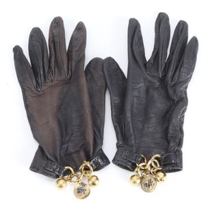 HERMES - エルメス チャーム付 ラムスキン レザー グローブ 手袋