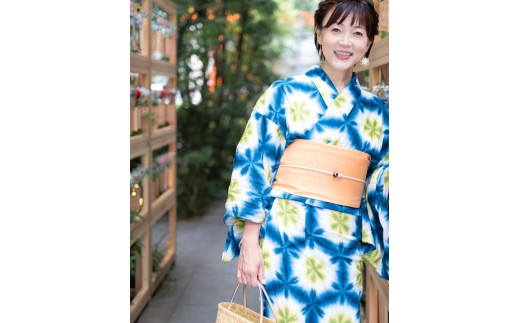 藍染が風にゆれる日本遺産のまち有松寄附金専用】浴衣（蜘蛛入り柳絞り