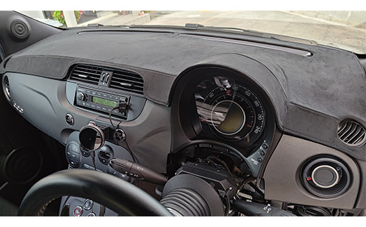 アバルト500-595用アルカンターラダッシュマット 右ハンドル車用_