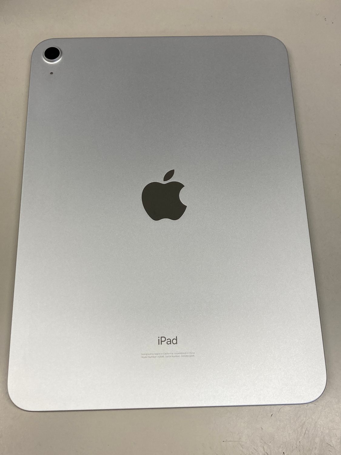 ムスビー｜極美品 電池84% apple iPad (第10世代) 64GB シルバー【iPad