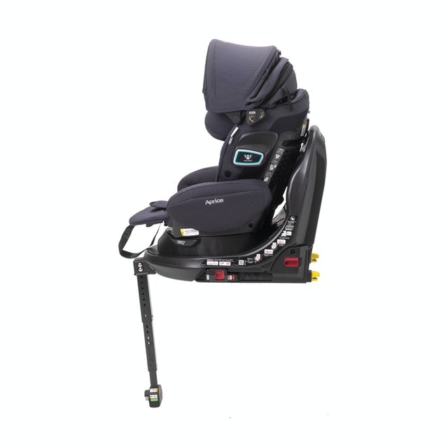 フラディア グロウ ISOFIX セーフティープラス プレミアムをレビュー