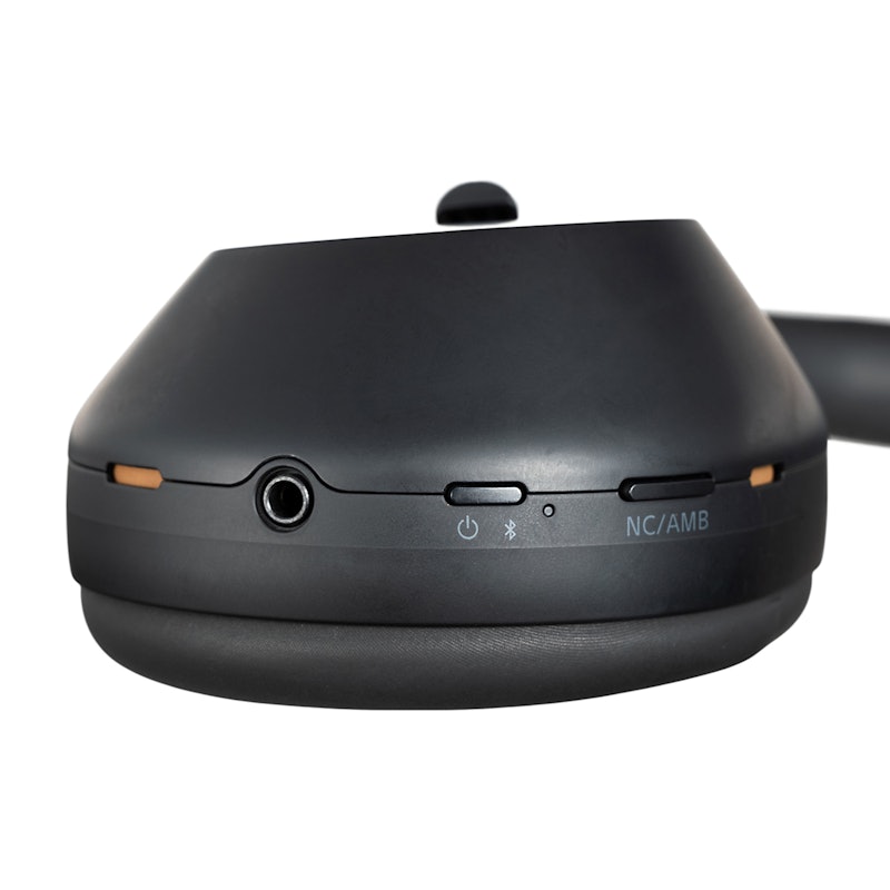 SONY WH-1000XM5の音質は悪い？実際に使ってノイキャン性能や装着感も