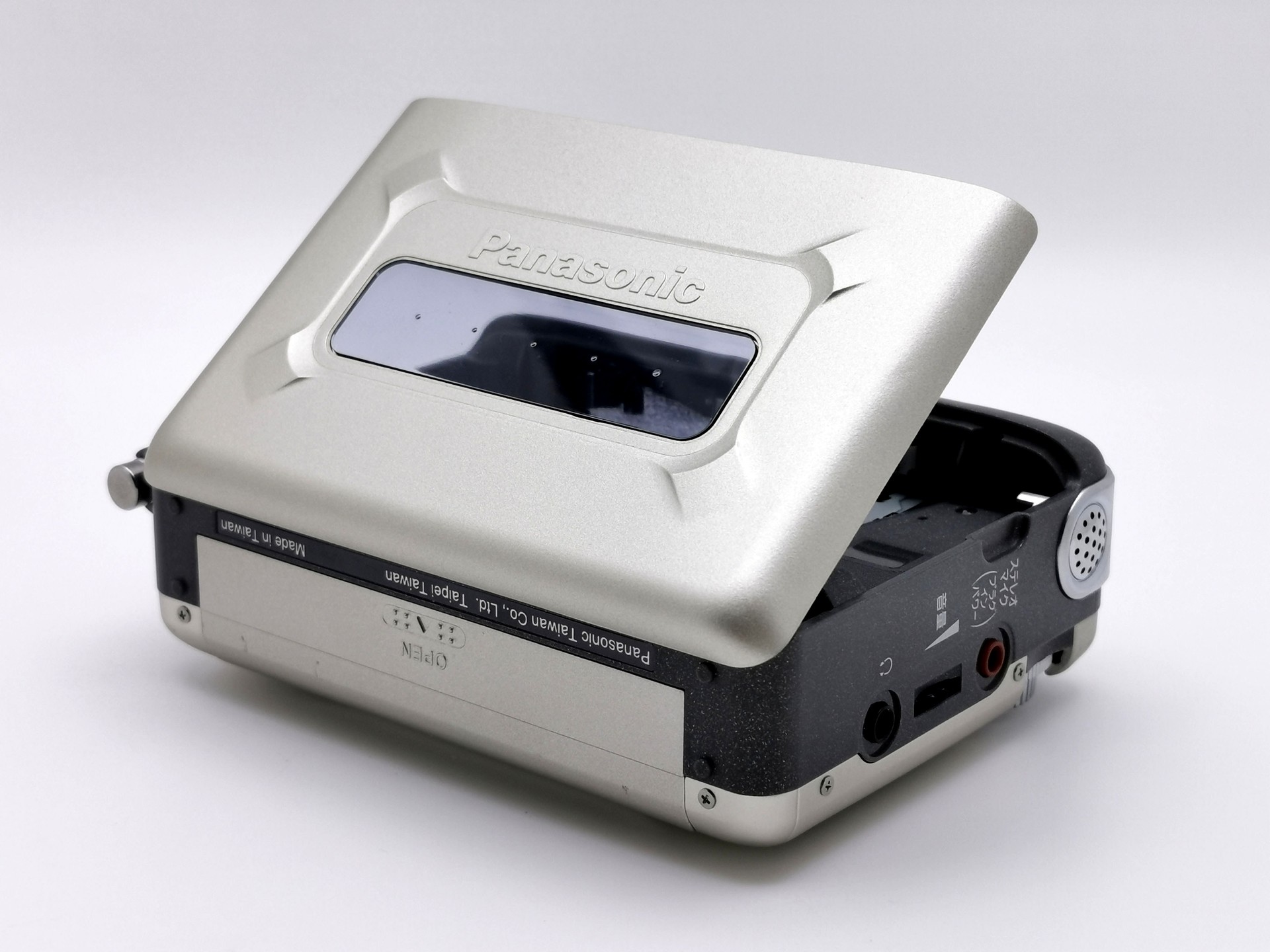 Panasonic RQ-A320 ▷ Walkman.land