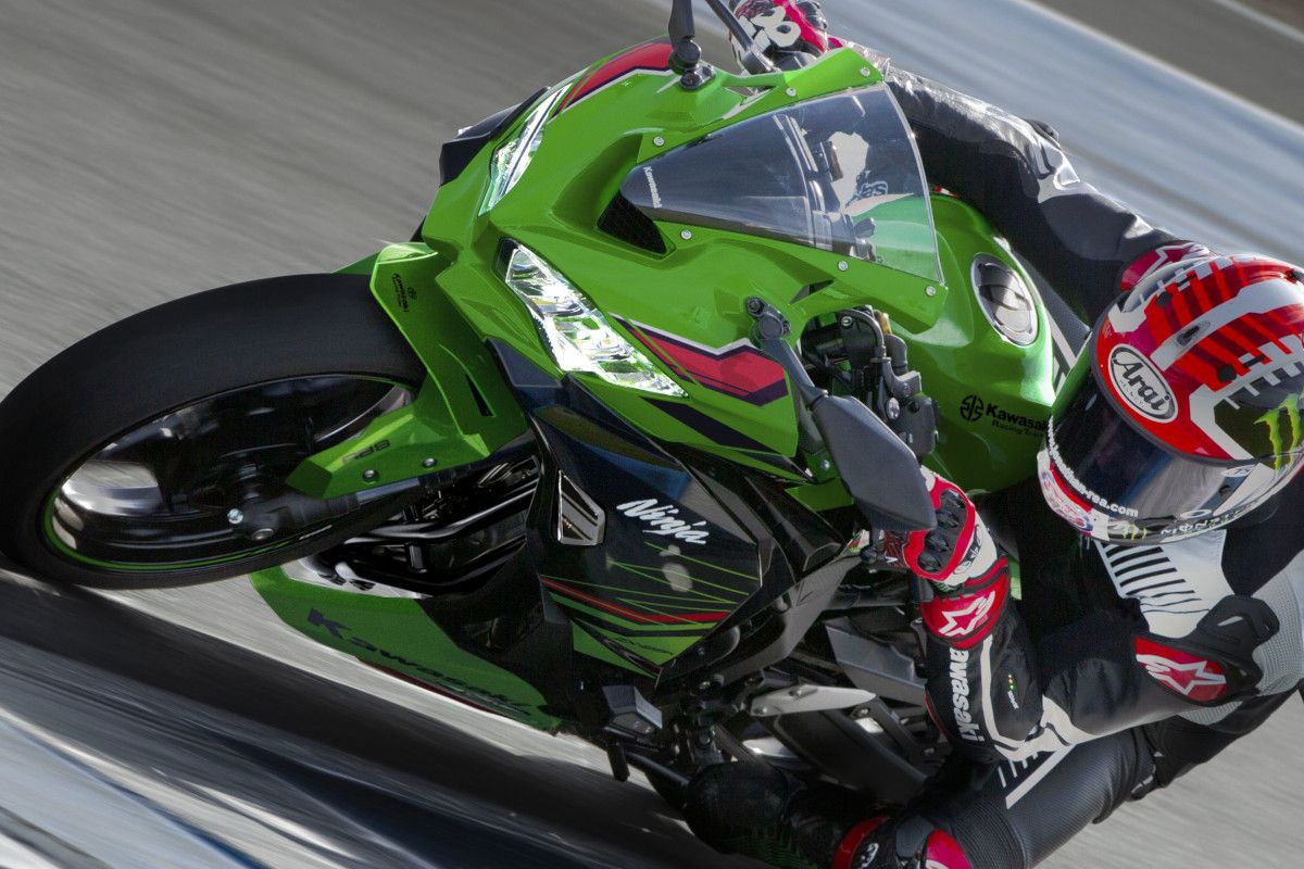 新車】カワサキ新型「ニンジャ ZX-25R SE」49馬力で4/15発売