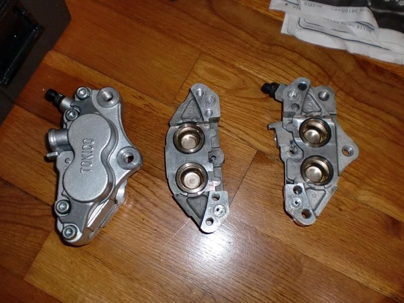 KAWASAKI ZEPHYR750 [ゼファー]「ブレーキキャリパー交換