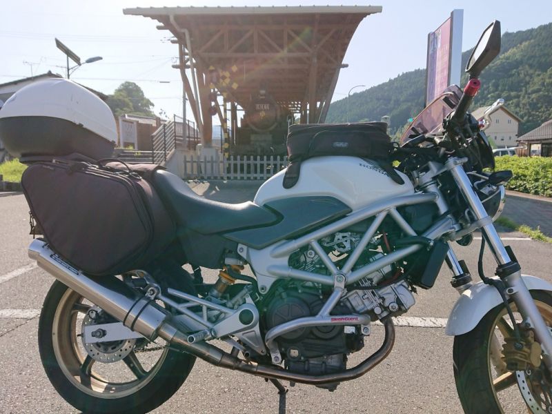 ホンダ VTR250 リアキャリア 口コミ・動画インプレッション (1