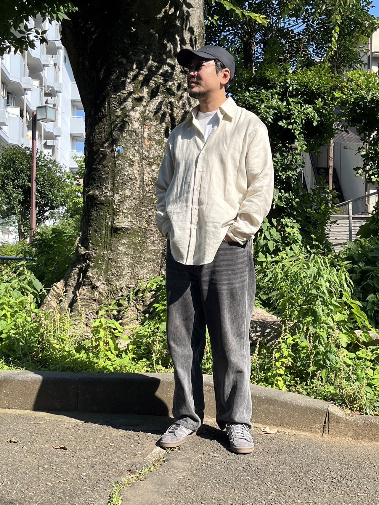 おしゃれな大人が「買ってよかった」シャツ専業ブランドのリネンシャツ