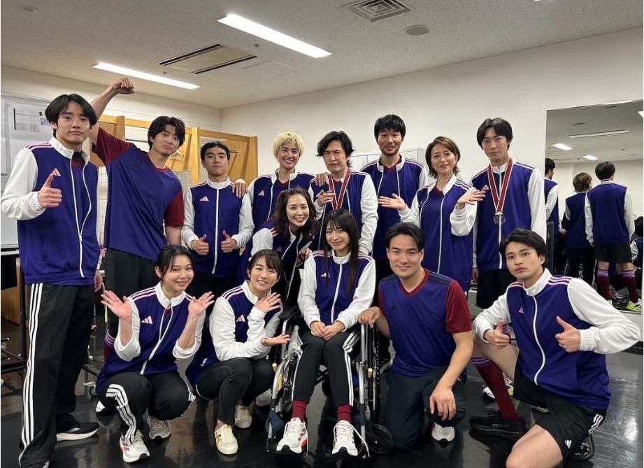 木戸大聖、綾野剛ら豪華メンバーとの写真を公開!｢トライストーン大
