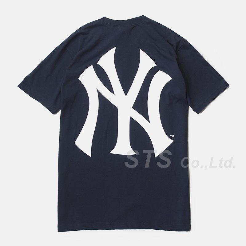 New York Yankees/Supreme Box Logo Tee - UG.SHAFT