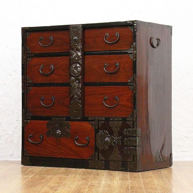 明治大正の閂付き小箪笥｜落ち着いた朱色が魅力｜状態良好