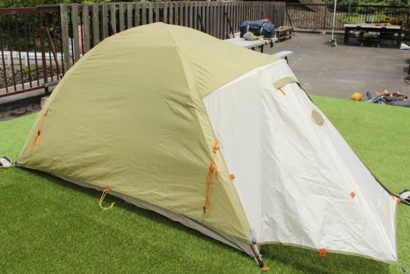 MOUNTAIN HARDWEAR マウンテンハードウエア＞ LIGHTWEDGE 2 ライト