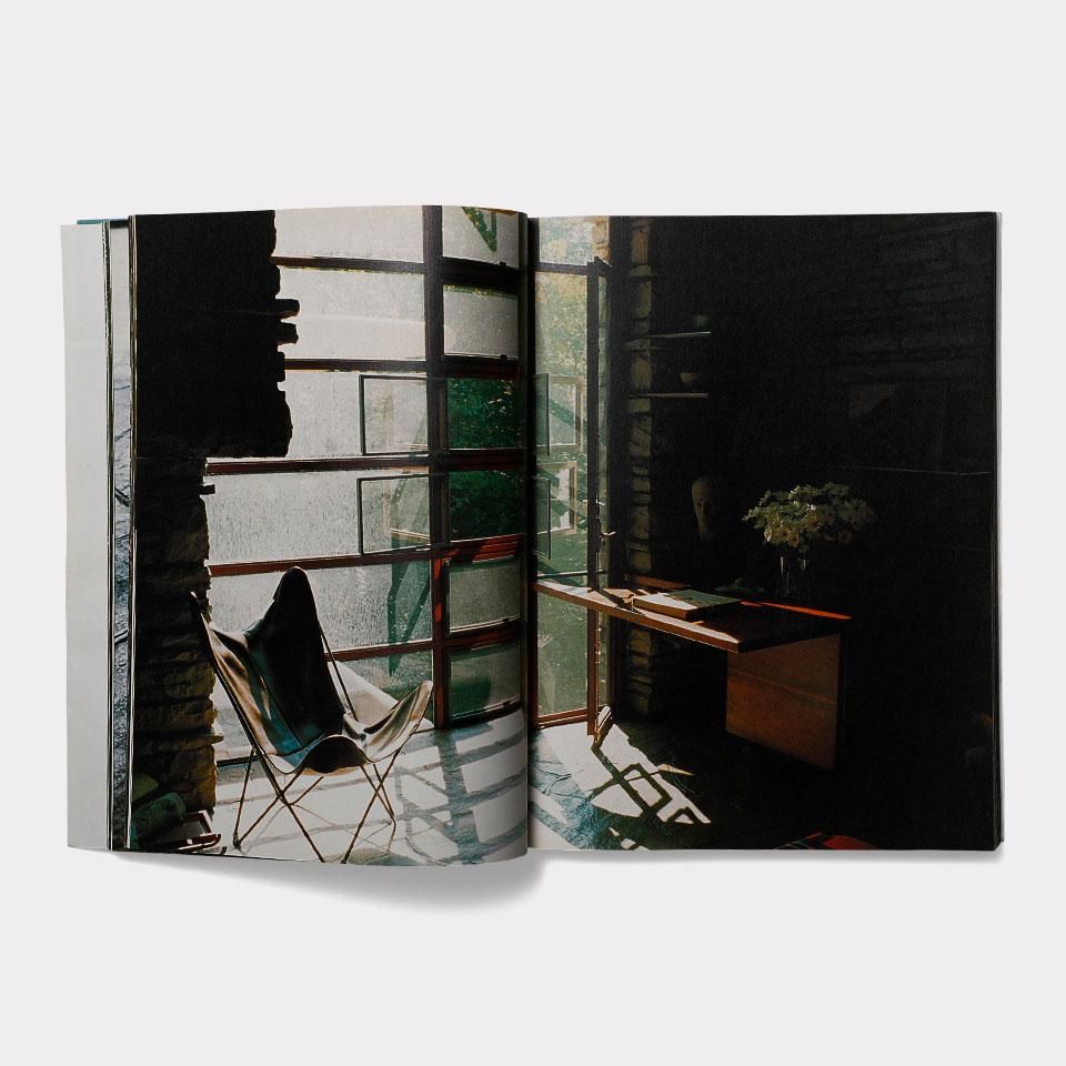 Frank Lloyd Wright: Fallingwater / Taliesin - BOOK AND SONS