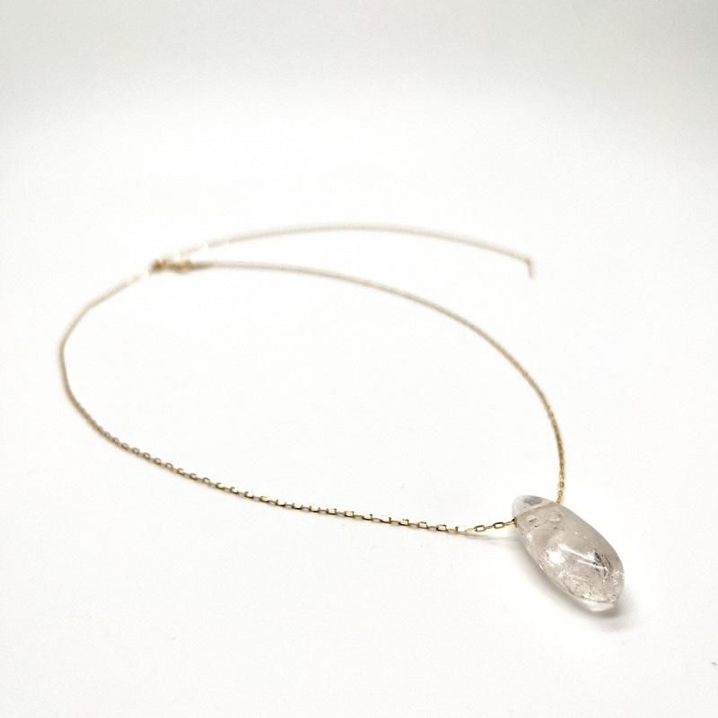 黒平産水晶 大珠 ペンダント K18チェーン 】 山梨県 黒平鉱山 黒平水晶