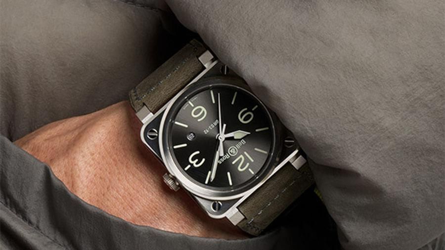 Bell&Ross『GREY LUM』│ベルロスのグレーラムはスーパールミノバR3で