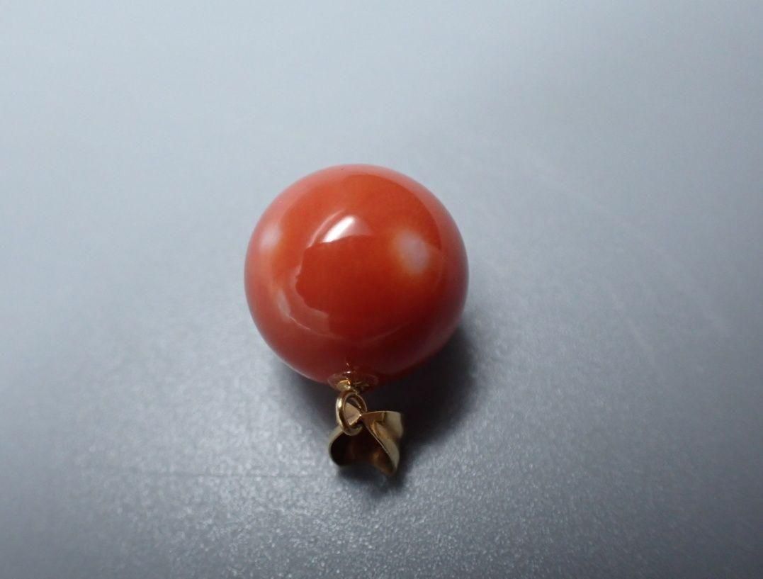 K18 天然珊瑚 ペンダントヘッド 13.5mm 3.7g