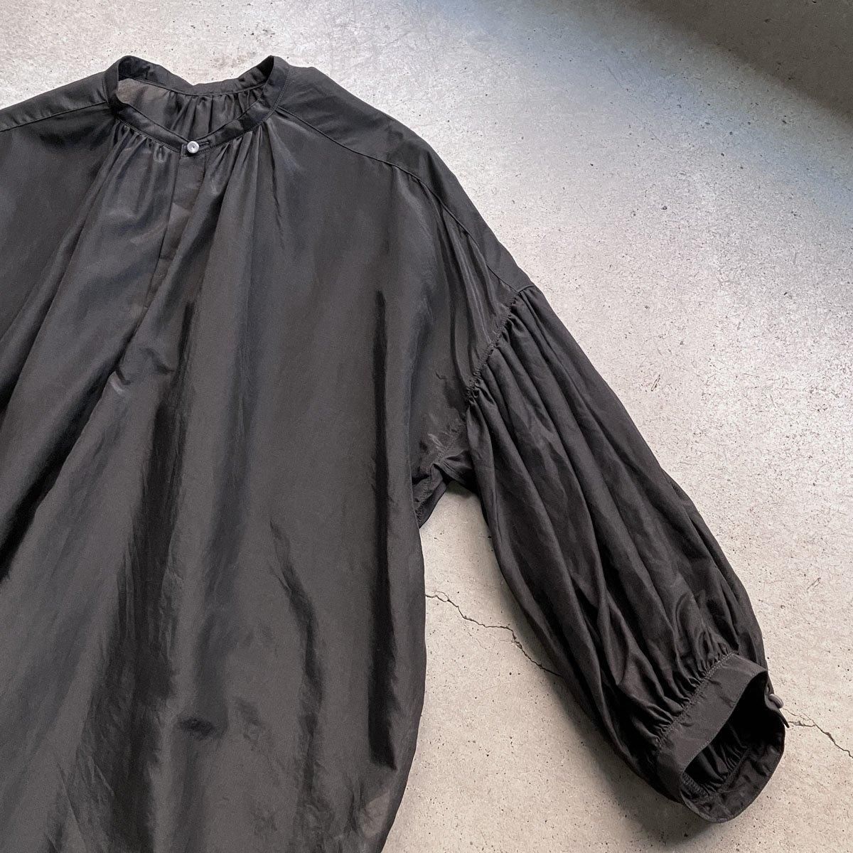 suzuki takayuki puff-sleeve blouse（スズキタカユキ パフスリーブ