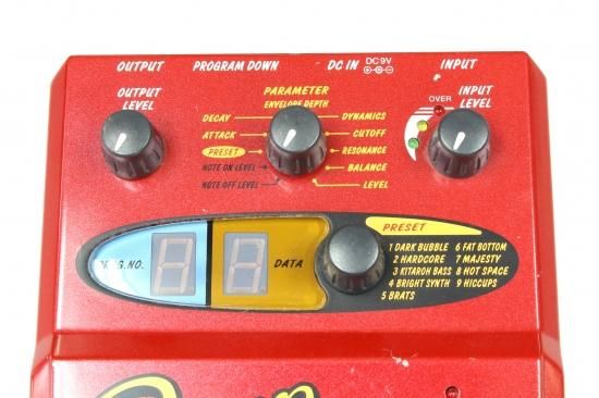 AKAI Deep Impact SB-1 - Geek IN Box