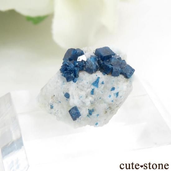 メキシコ産 ボレアイトの母岩付き結晶（原石）5.3ct - cute stone -