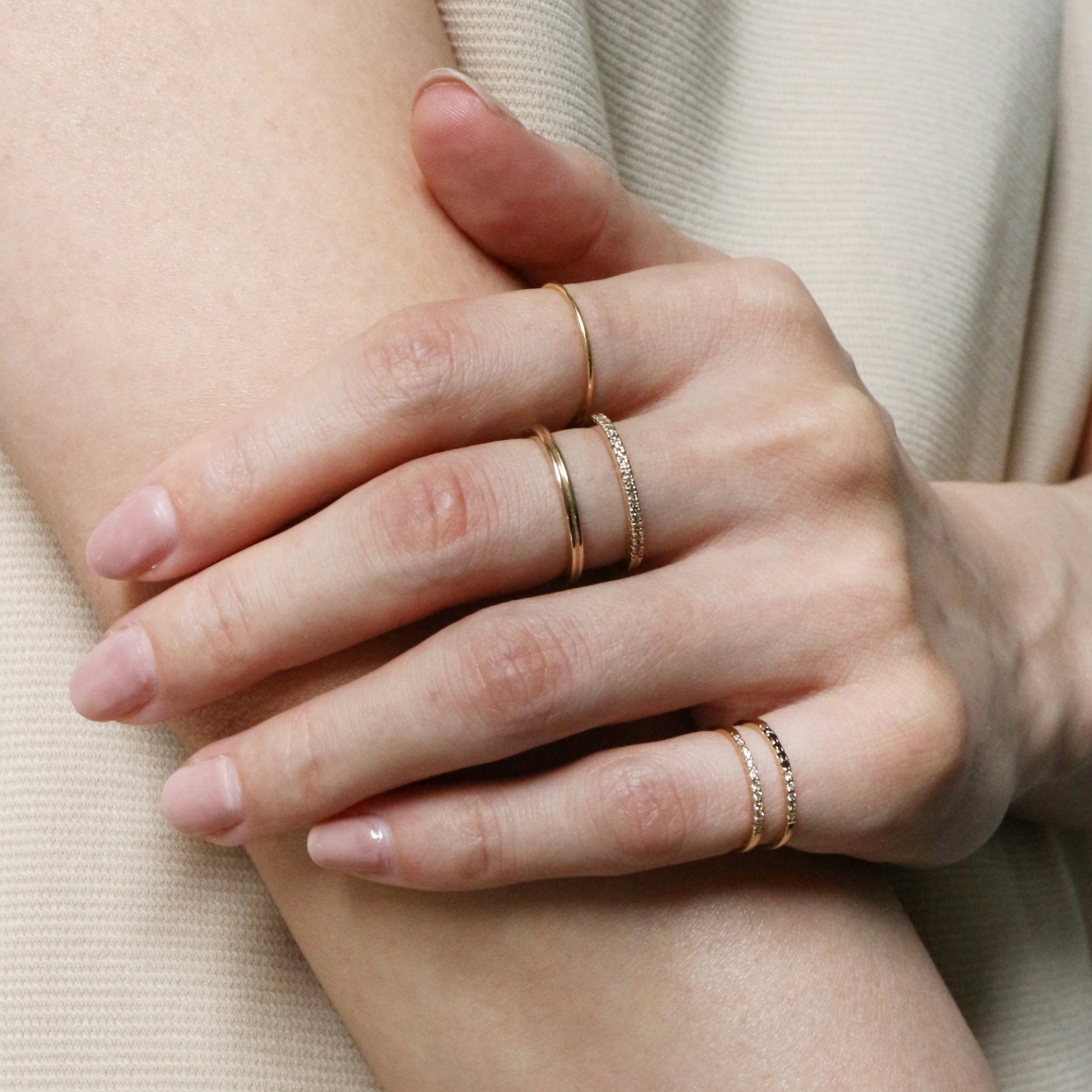 Hirotaka（ヒロタカ) Gossamer Diamonds Pinky Ring | ダイヤモンド