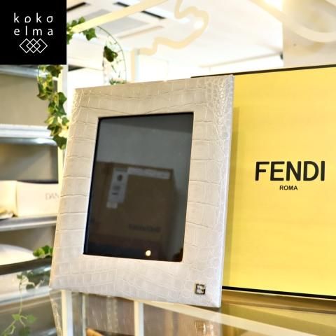 イタリアのブランド FENDIのインテリアコレクション FENDI CASA